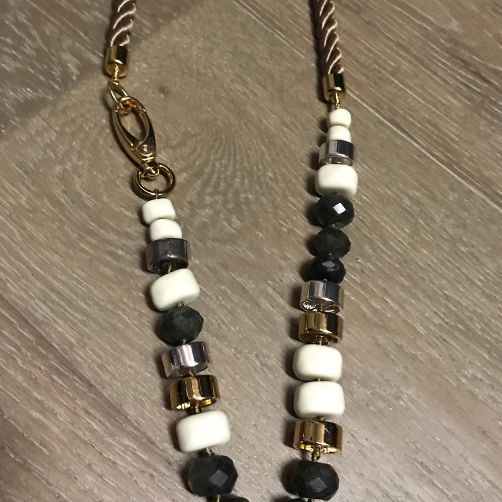 Stella and Dot nautical beaded necklace